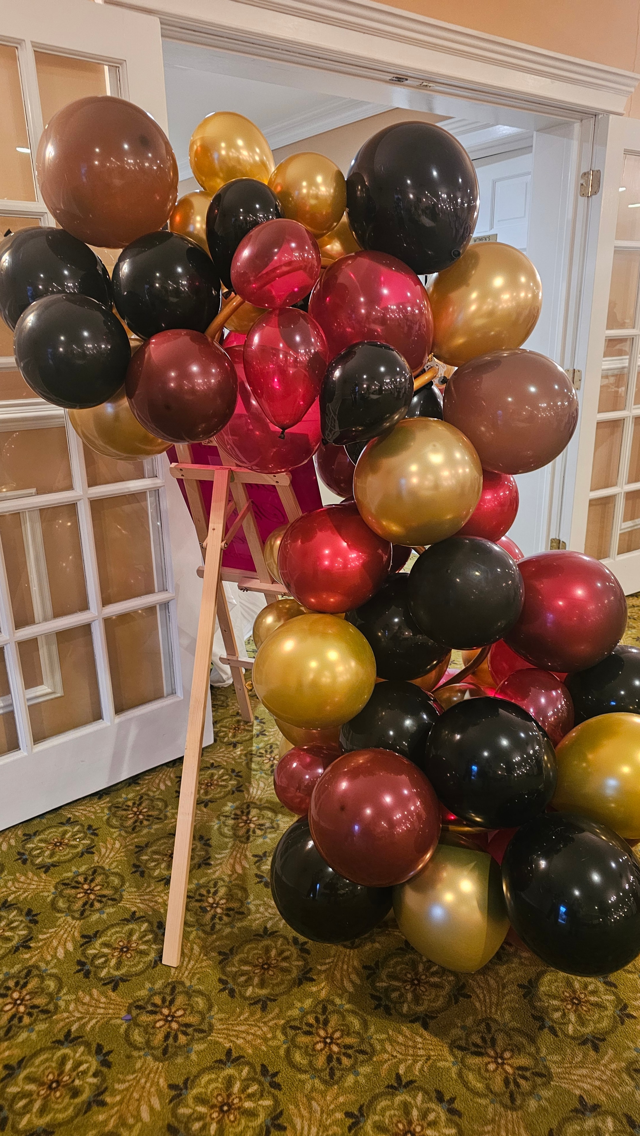 Balloon Arch — $150.00